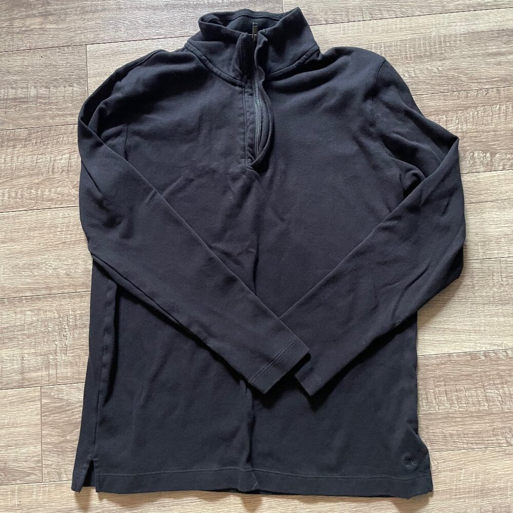 Men's BANANA REPUBLIC black long sleeve tee, zip neck, size L, worn once